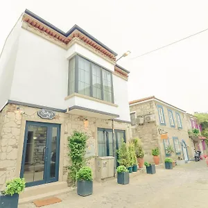 Hotel Sulty's Avlu, Alaçatı